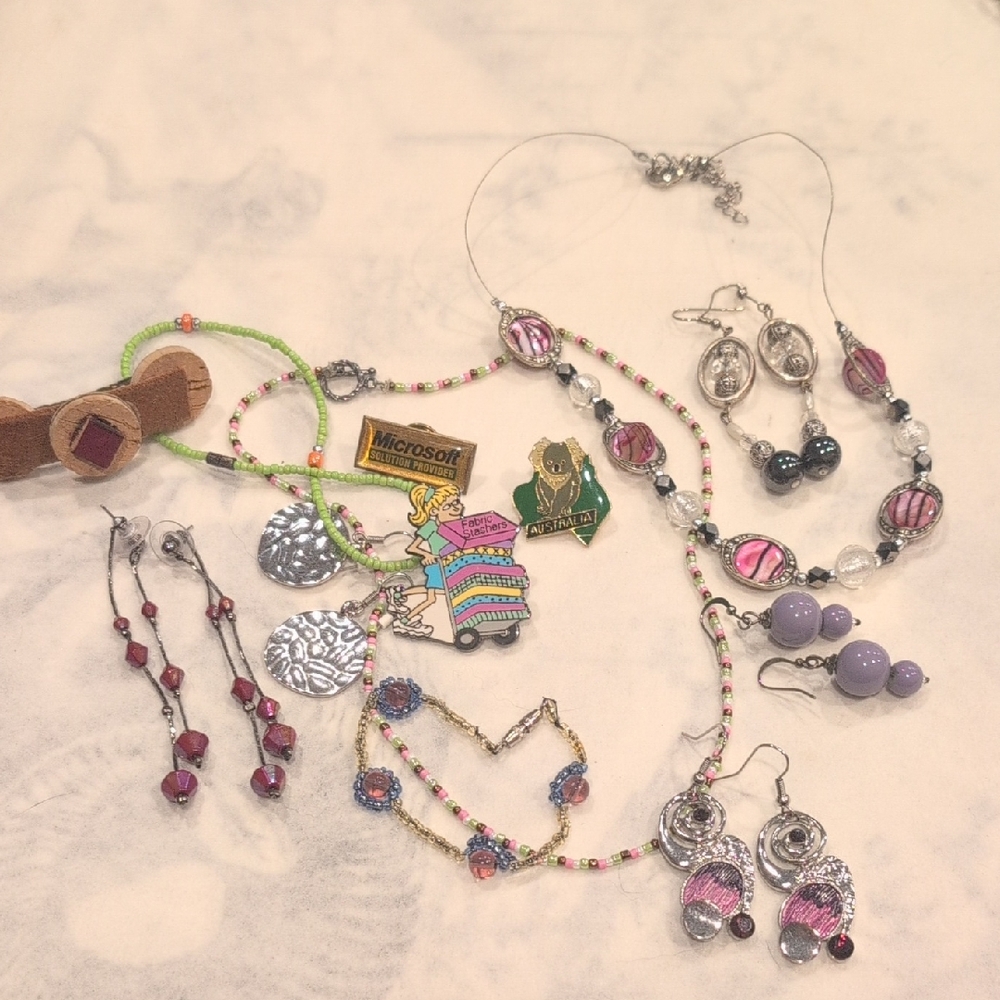 Elegant Multicolor Beaded Bracelet